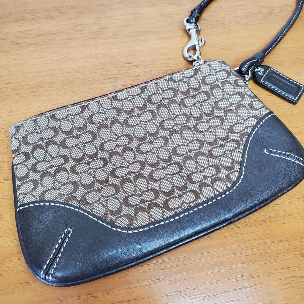 Coach Logo Signature Collection Wristlet Brown Wallet Zippered Coin Purse